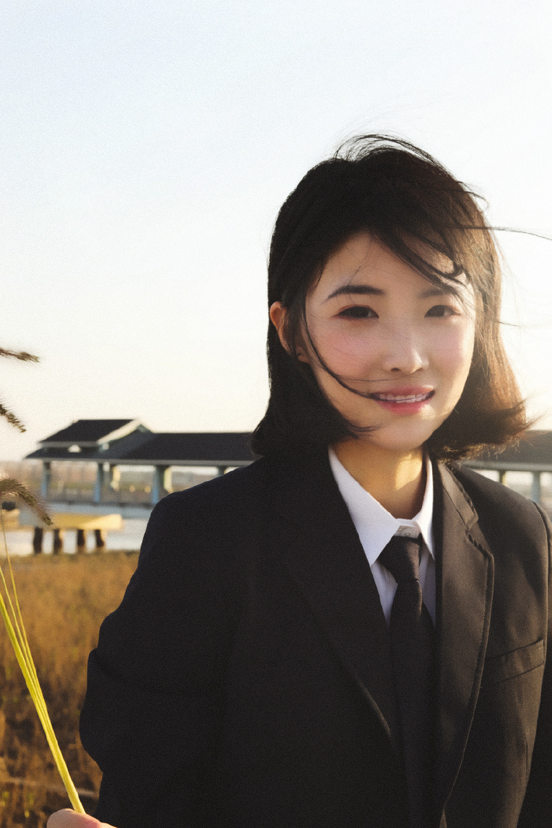 17岁少女jk写真,最美的是你的笑容