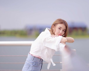 001