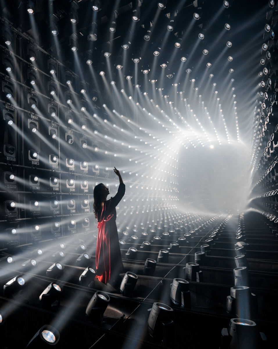 聚光灯下出镜eso