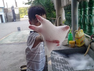 小孩，泡沫