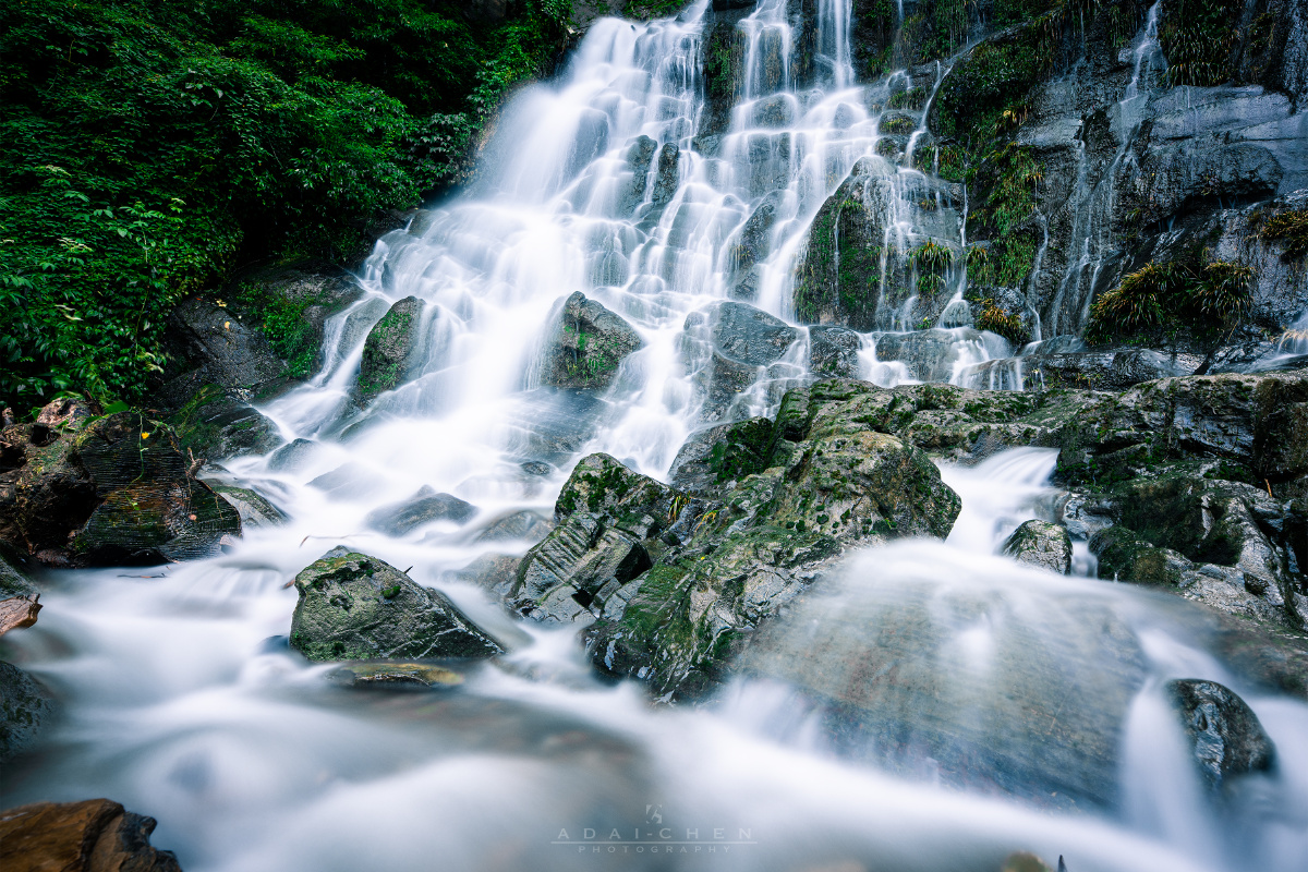 丹寨县排廷瀑布