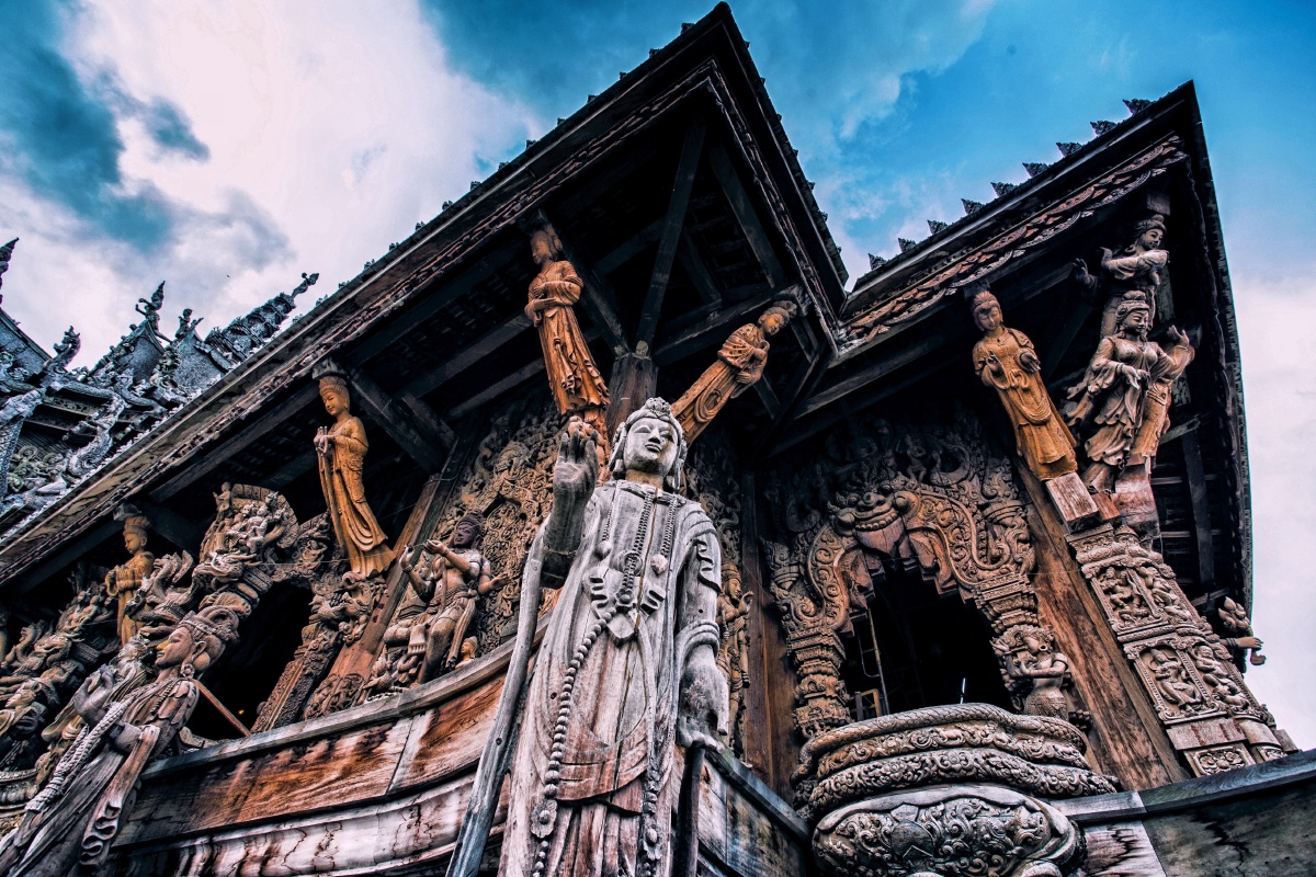 芭提雅真理寺疫情前的泰国