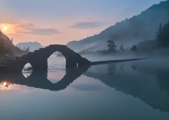 106194