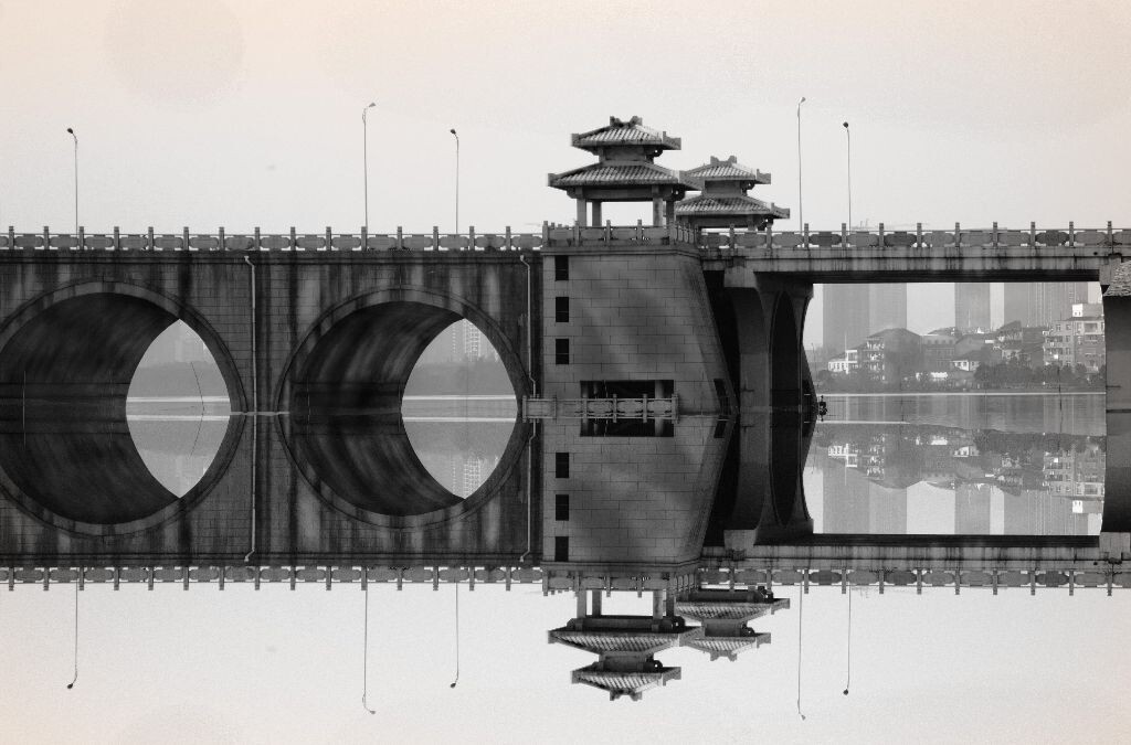 镜面