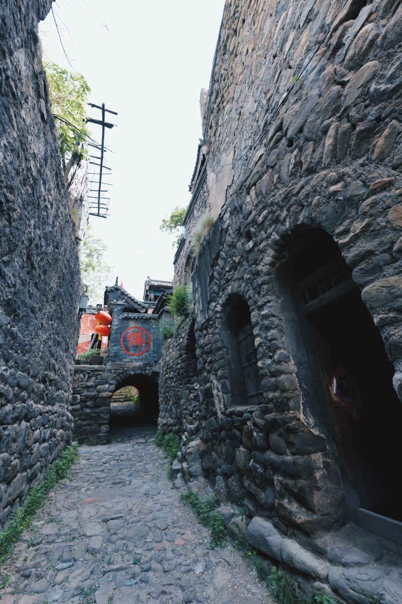 石堡回望场景店头古堡