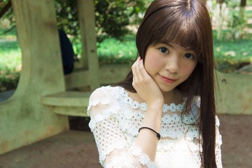 LIly