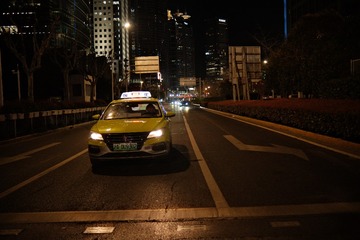 C5E4B645-CA69-40EF-B155-3F14B86259AE/L0/001