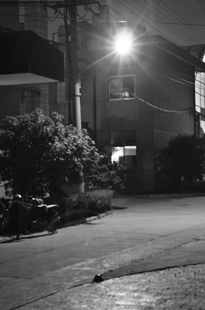夜晚的光
