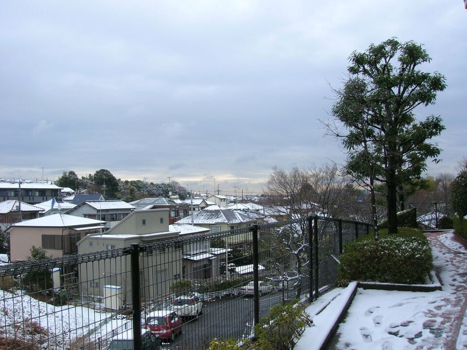 雪<br />
