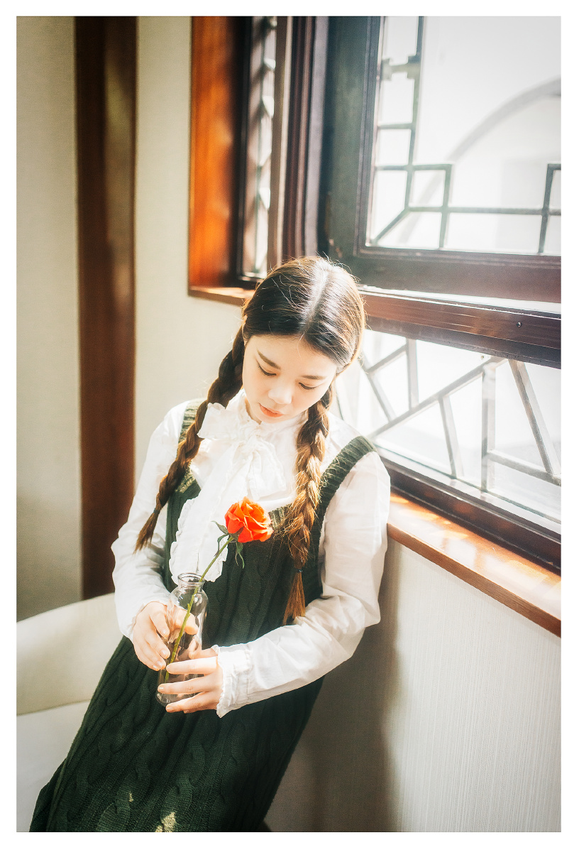 或者是明天 或者是梦里 我重新念起我最爱的诗