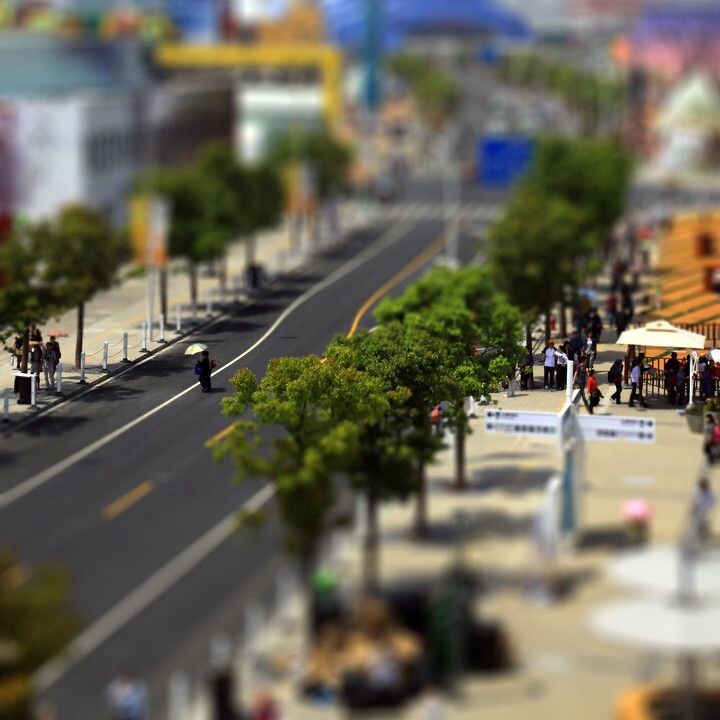 伪的<br />
