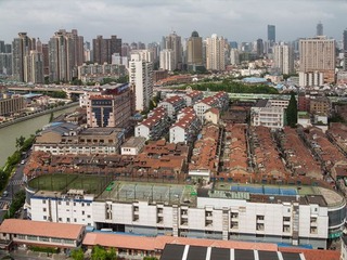 宁静的东斯文里