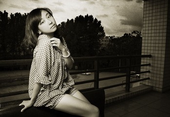 LXY (2)