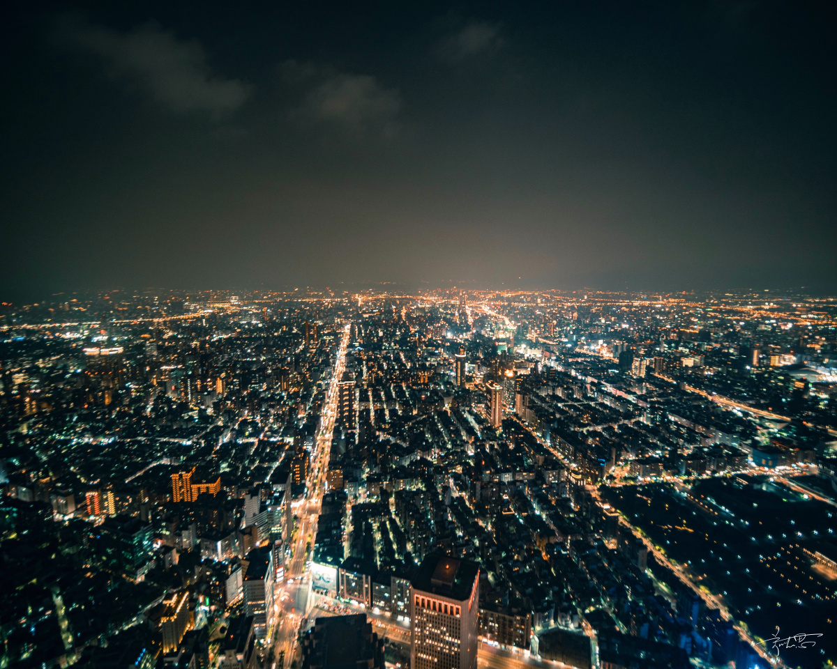 台北市夜景,从101大楼观景台的俯瞰风景