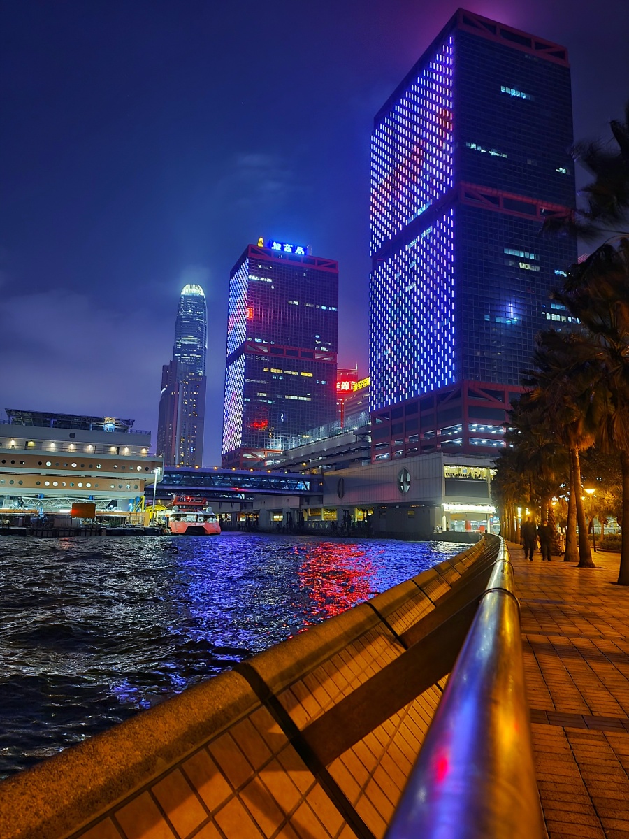 夜色摄于香港信德中心