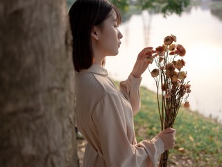 001