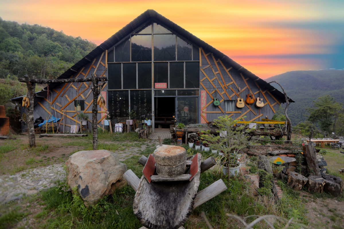 归隐田园久居深山煮水泡茶生活大概就这样吧