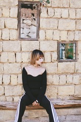 001