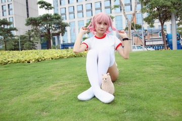 001