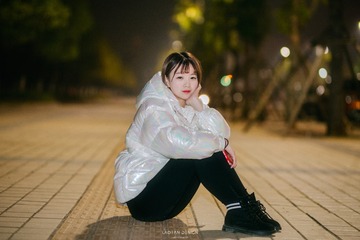 001