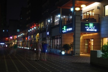 20130612华侨城美食街