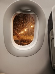 811542