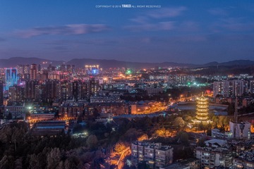 昆明の夜