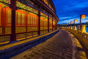 冷暖长廊