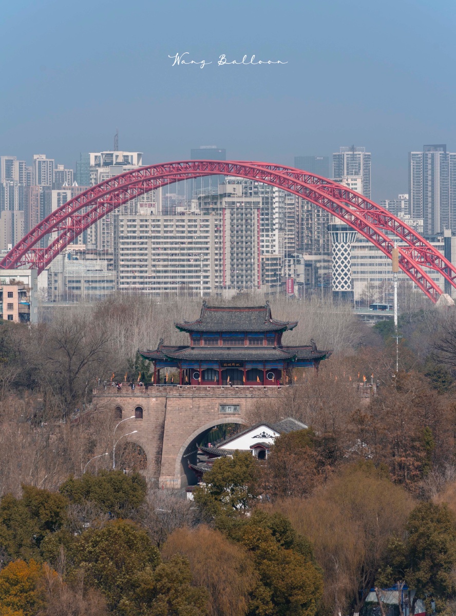 城市彩虹武汉汉阳铁门关