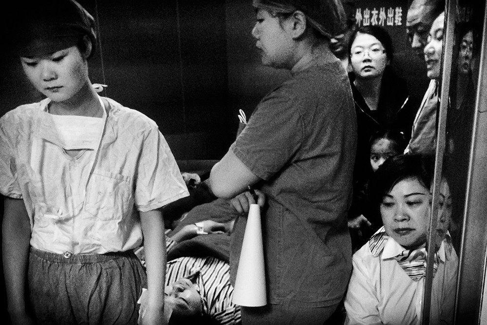 手术室电梯内