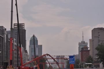 487157