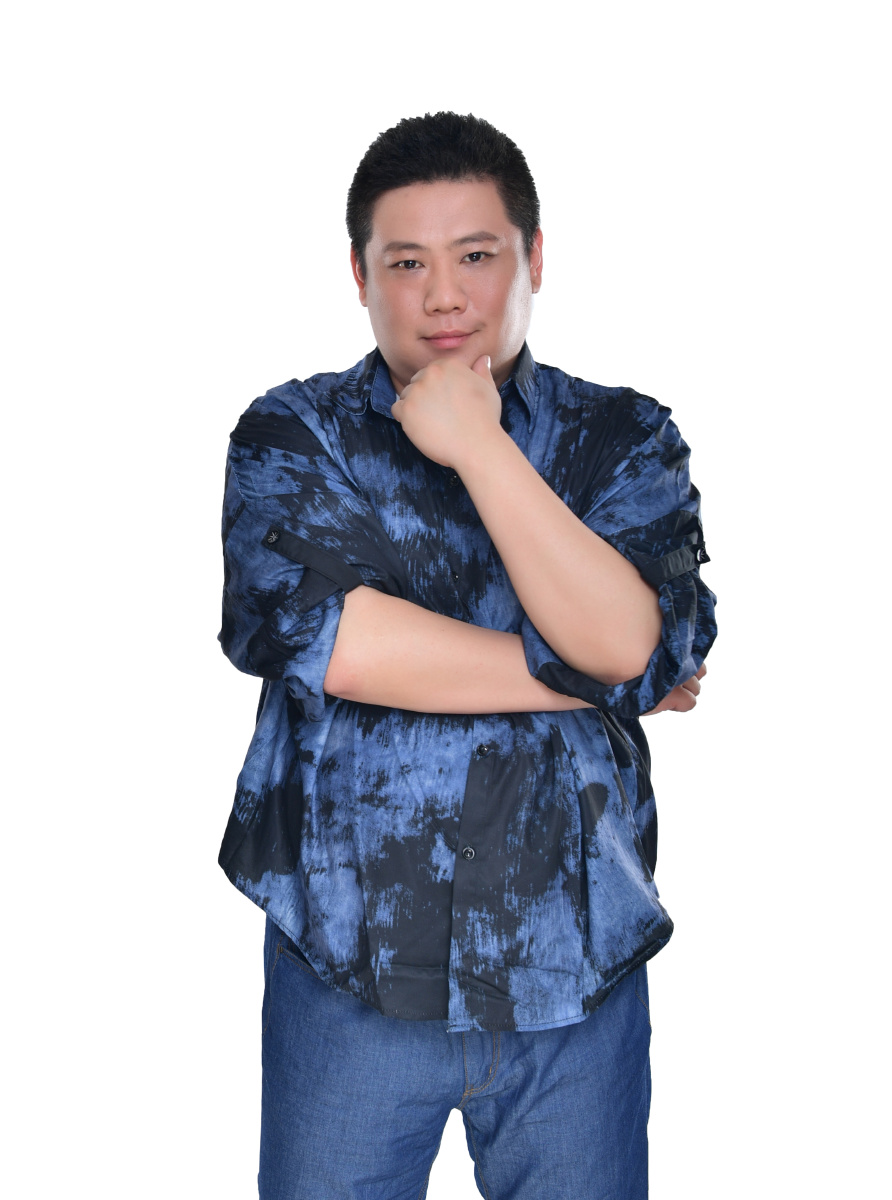 暑假拍的一些喜剧演员,东方卫视演播大楼. - 摄影师周翔