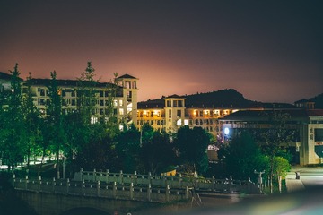 44E18839-B1E8-42EF-A7F8-B23264583105/L0/001