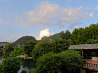 650458