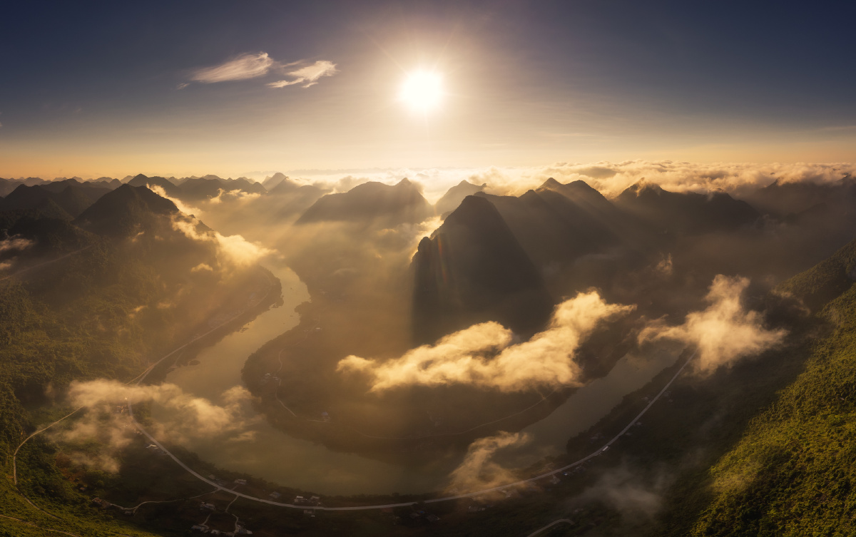 都安红水河菁盛湾,英雄大峡谷.