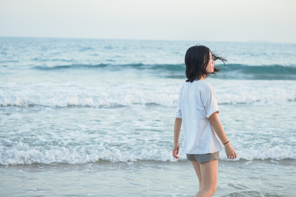 西冲海边