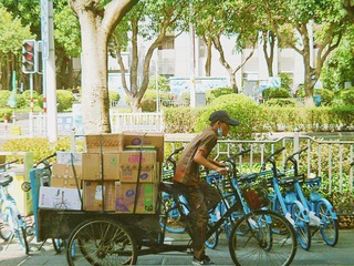 2E999A01-39A0-410D-BDD4-0C68299DB3A1/L0/001