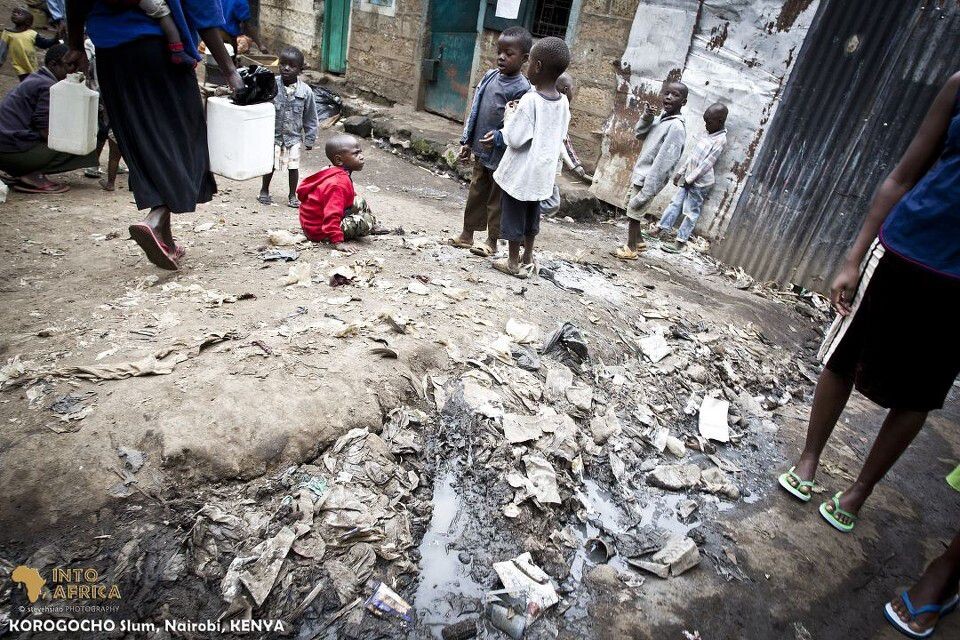 STE_1589-1<br />
肯尼亚第三大贫民窟，垃圾四溢，当地卫生状况很差。