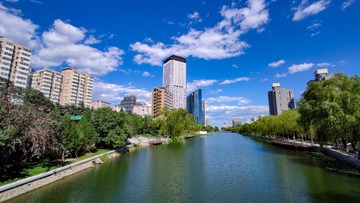我在，北纬36.27，东经100.61