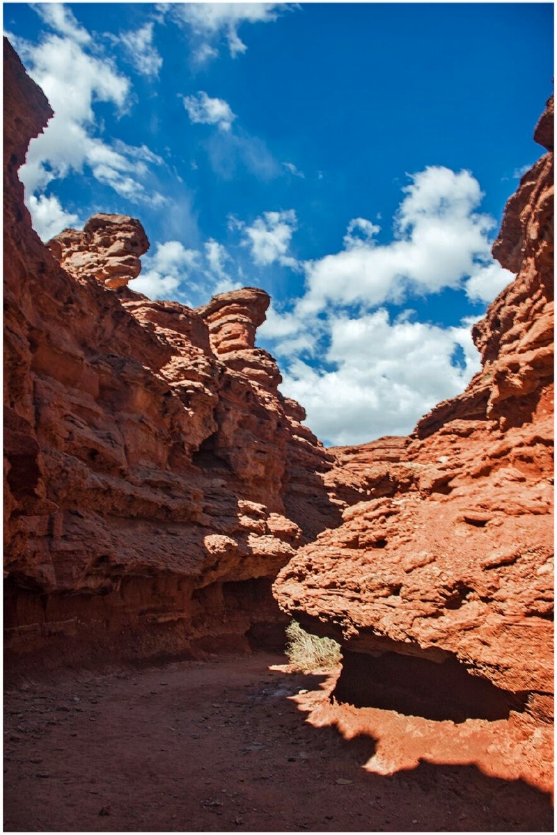 阿拉善大峡谷一隅