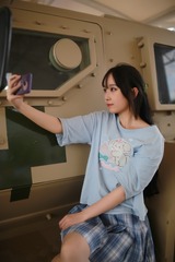 498863