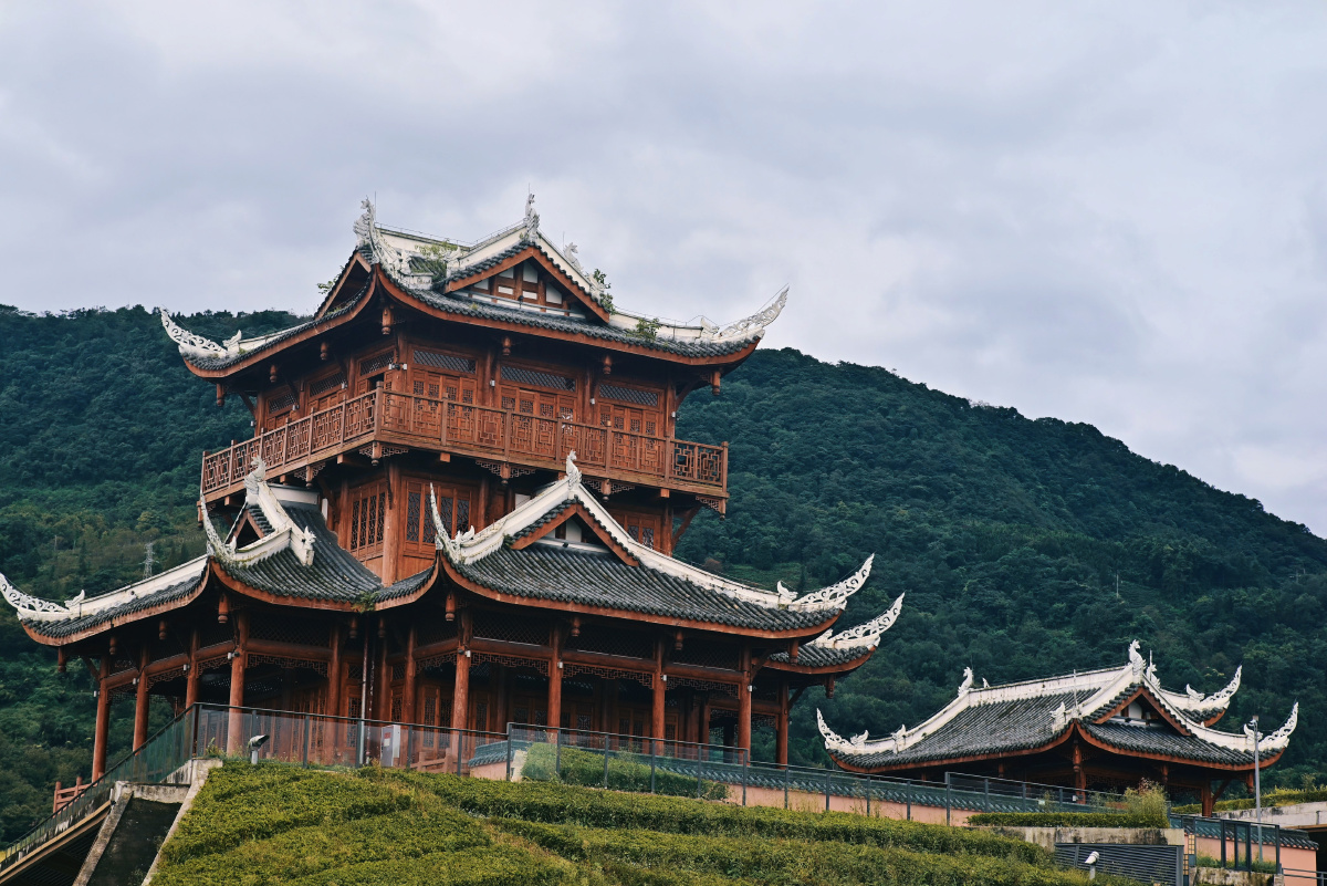 峨眉山黄湾小镇