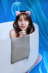 1830555