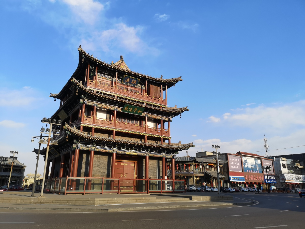 摄于大同鼓楼
