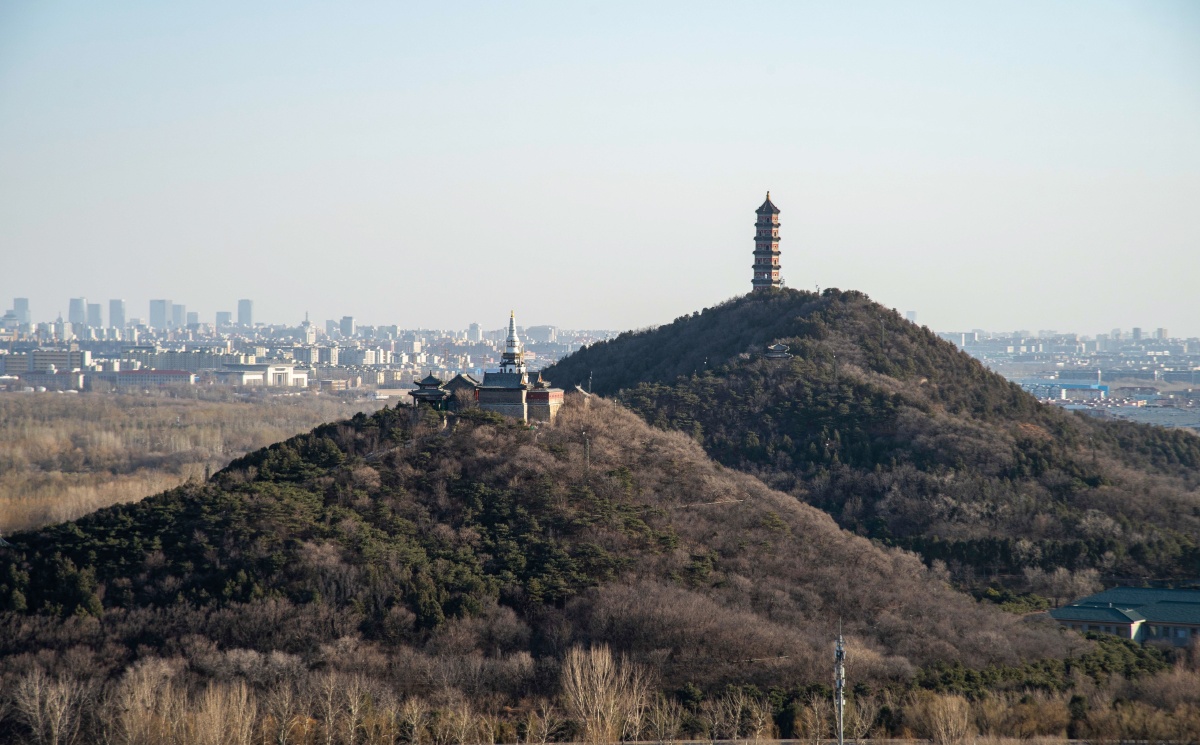 春节期间拍摄的香山周边古塔图1玉泉山静明园定光塔楼阁式砖塔图23妙