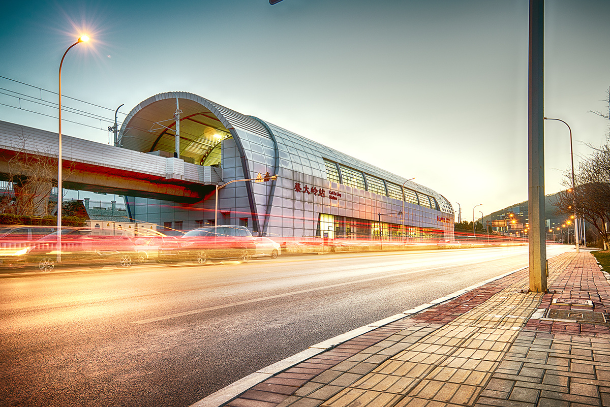 港湾广场.百年城雕.旅途中的风景.城市地铁.大连 星海湾.回家.