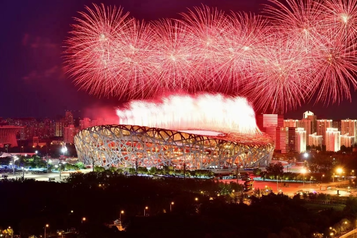 鸟巢烟花盛典100周年