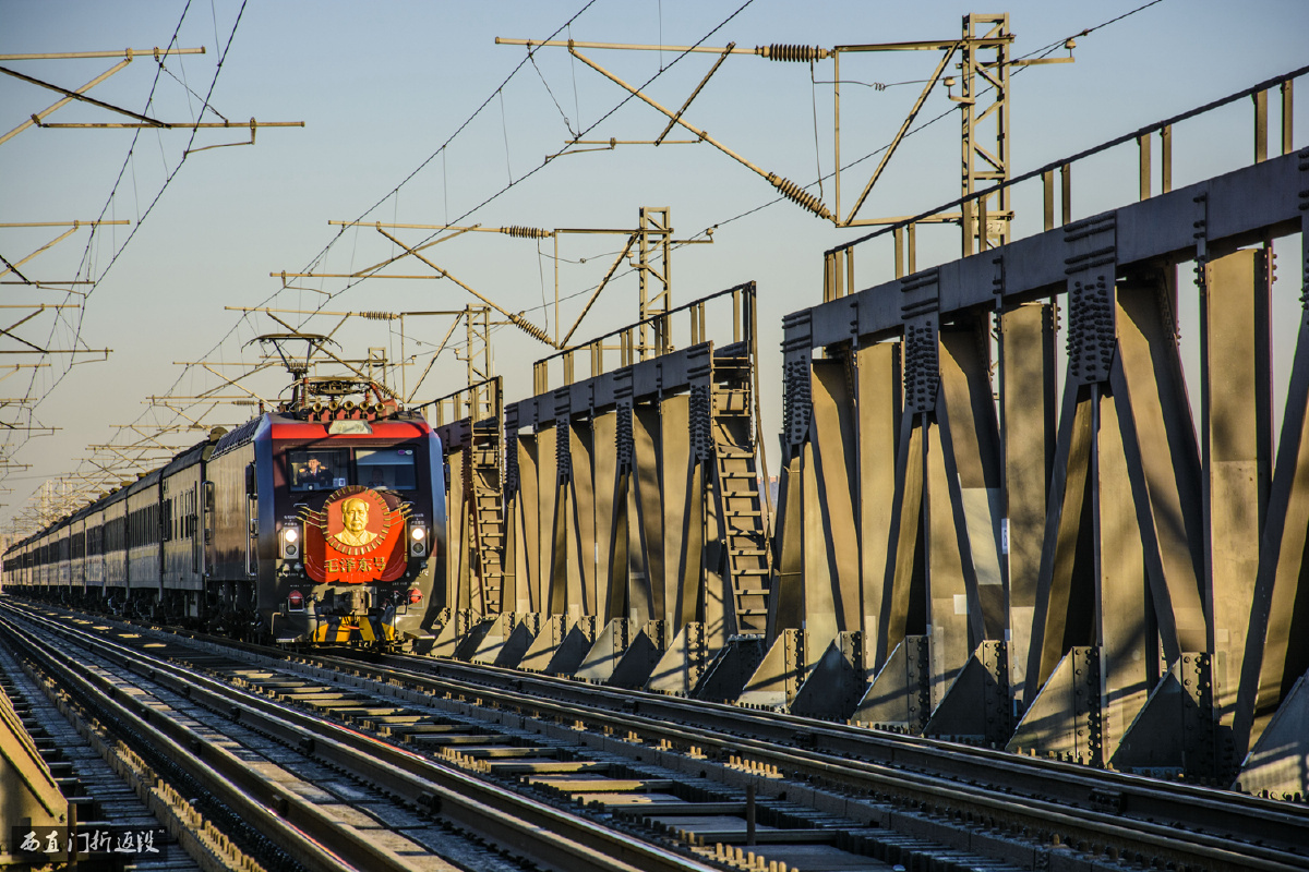 比邻卢沟飞跃永定