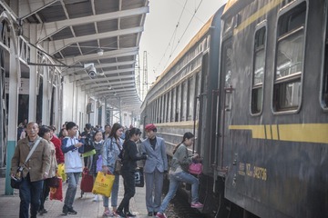 阳泉上客
