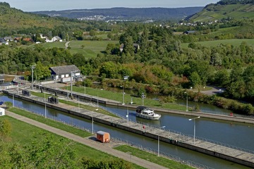 L1000289